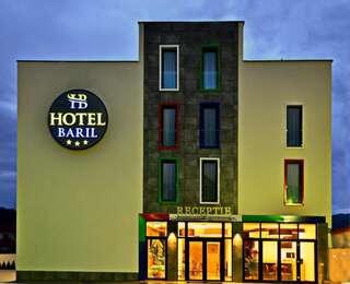 Отель Hotel Baril Хацег-0